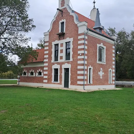 Garden House * Deg